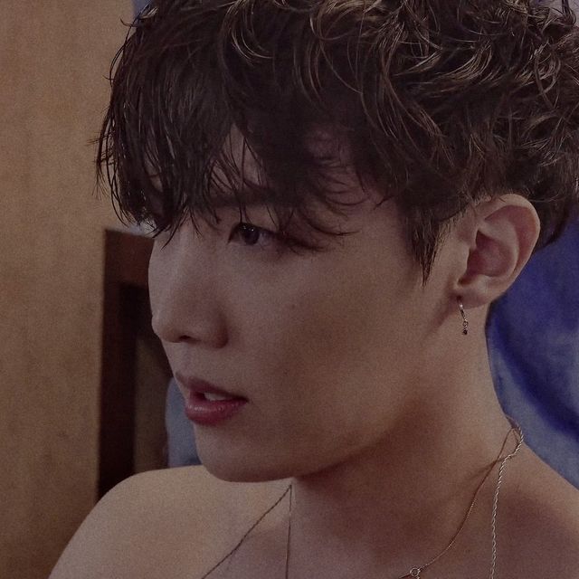 J-HOPE ICON🌹_@houseofarmy