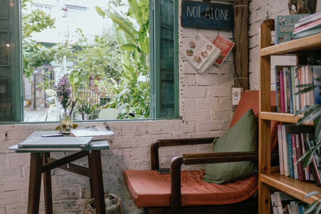 Walden – cuộc dạo chơi trong rừng của Thoreau làm rung động trái tim&nbsp;tôi.